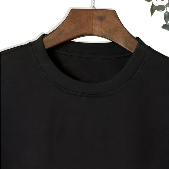 Astronaut Rabbit Graphic Mens L XL Short Sleeve T-shirt Unisex Gothic Halloween - Picture 6 of 8